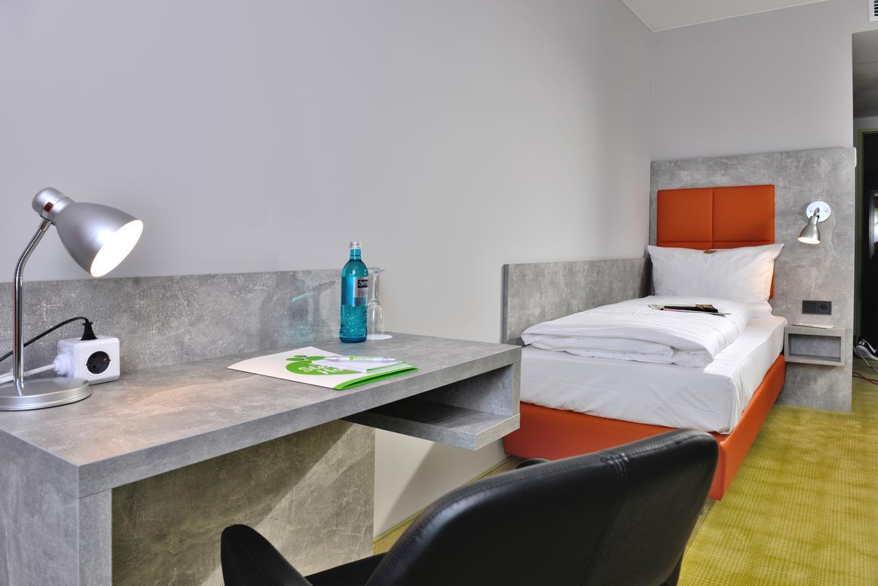 Sleepysleepy Hotel Giessen Linden  Εξωτερικό φωτογραφία