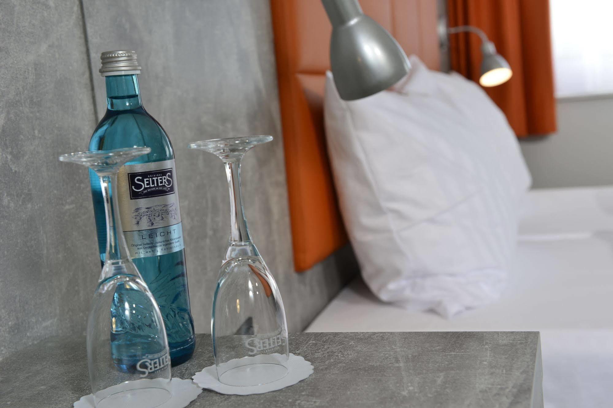Sleepysleepy Hotel Giessen Linden  Εξωτερικό φωτογραφία