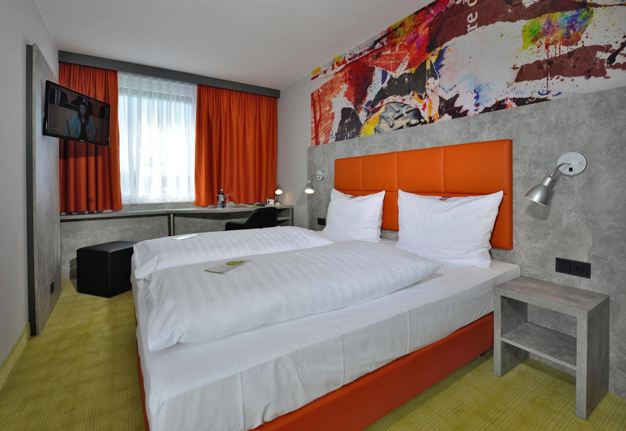 Sleepysleepy Hotel Giessen Linden  Εξωτερικό φωτογραφία