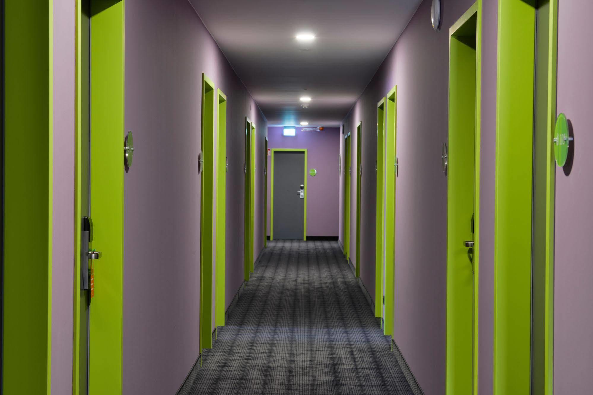 Sleepysleepy Hotel Giessen Linden  Εξωτερικό φωτογραφία